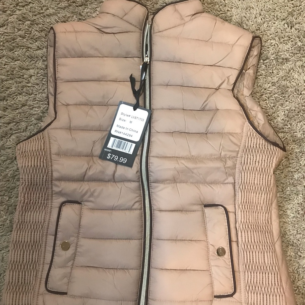 Lee Hanton Vest
